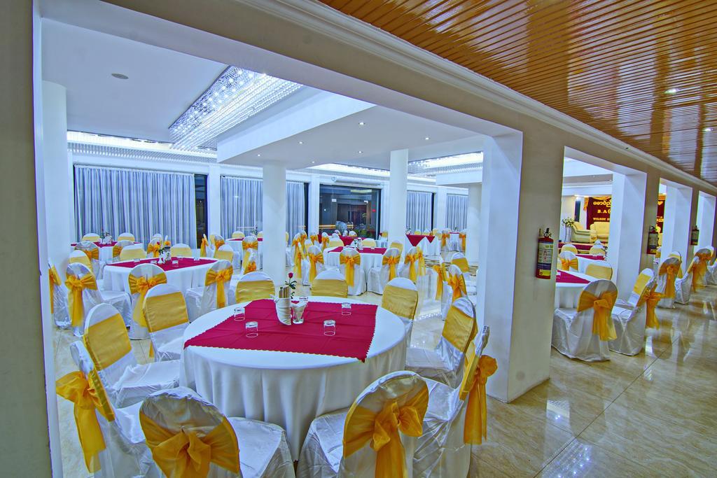 Wilson Hotel Мандалай Екстер'єр фото