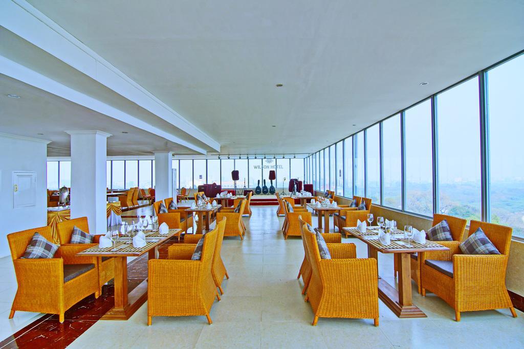 Wilson Hotel Мандалай Екстер'єр фото